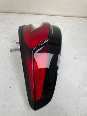 2021-2023 BMW 530i Taillight Assembly - Rear, Left (Driver) (Used OEM)