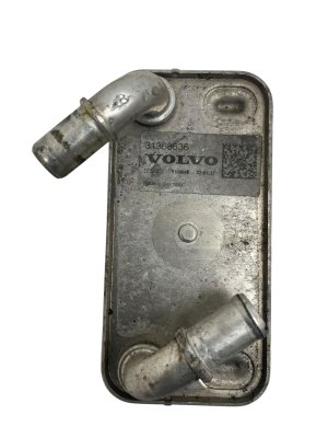 2015-2016 Volvo S80 Engine Oil Cooler (Used OEM)