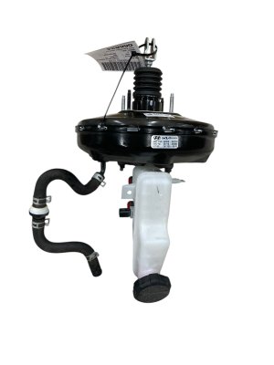 2025 Kia K4 Power Brake Booster Master Cylinder Reservoir Assembly (Used OEM)