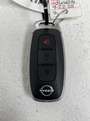 2022-2025 Nissan Kicks Smart Key Keyless Entry Transmitter (Used OEM)