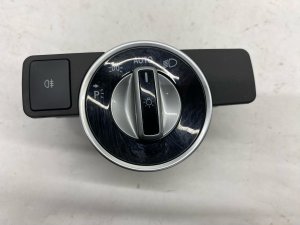 2015-2020 Mercedes-Benz GLA250 Headlight Lamp Switch (Used OEM)