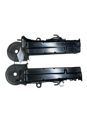 2025 Toyota Camry Bumper Impact Reinforcement Bracket Set - Front (Used OEM)