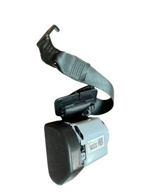 2022-2025 Genesis GV70 Center Seat Belt Assembly - Rear, Right (Passenger) (Used OEM)