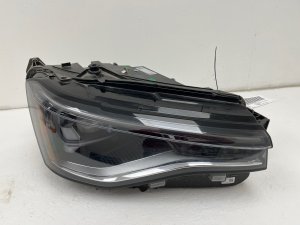 2025-2026 Volkswagen Taos Headlight Assembly - Front, Right (Passenger) (Used OEM)