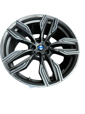 2017-2022 BMW 740i 20x8.5 10-Grooved Spoke Alloy Wheel - Front (Used OEM)