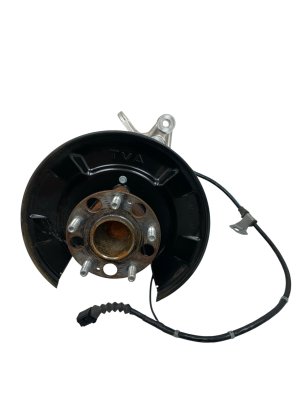 2004-2009 Cadillac XLR Spindle Knuckle and Wheel Hub Assembly - Rear, Left (Driver) (Used OEM)