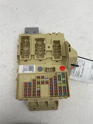 2024-2025 Hyundai Santa Fe Interior Cabin Fuse Junction Block Box (Used OEM)
