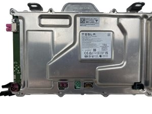  Tesla Model y Media Control Unit AMD Ryzen Infotainment Computer (Used OEM)