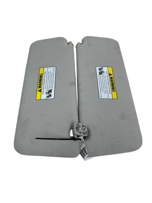 2024-2025 Hyundai Santa Fe Sun Visor Shade Pair - Right (Passenger) (Used OEM)