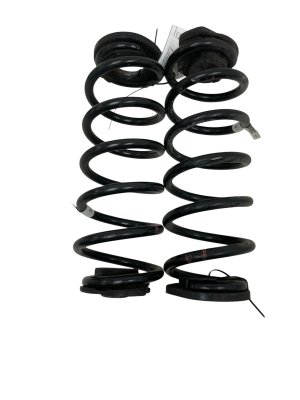2023-2025 Honda HR-V Suspension Coil Spring Set - Rear (Used OEM)