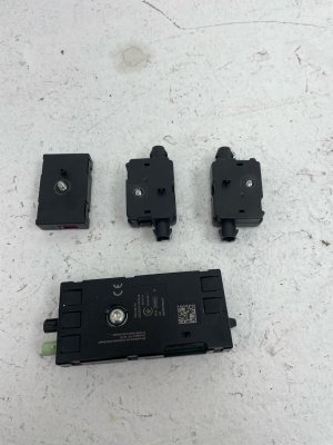 2019-2025 BMW M8 Radio Antenna Amplifier Capacitor Module Set (Used OEM)