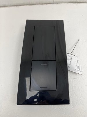 2024-2025 Hyundai Santa Fe C-Pillar Exterior Garnish Molding - Rear (Used OEM)