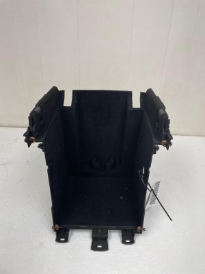 2022-2024 Lincoln Navigator Center Console Tray Compartment Box - Front (Used OEM)