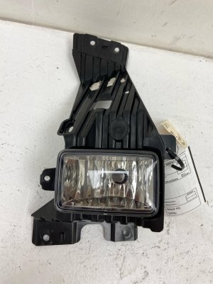 2020-2022 Ford F-550 Super Duty Halogen Fog Light - Front, Right (Passenger) (Used OEM)