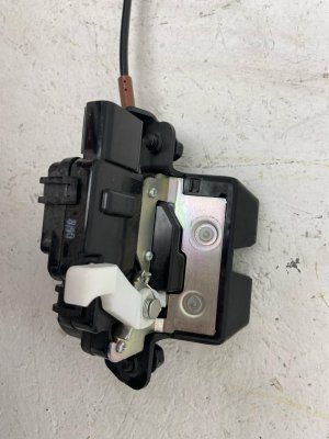 2020-2025 Kia Telluride Power Liftgate Lock Latch Actuator - Rear (Used OEM)