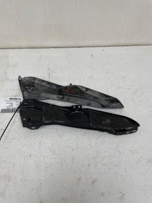 2016-2020 Bentley Bentayga Intercooler Charge Air Mounting Bracket Set (Used OEM)