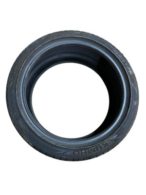 1994-2009 Audi A4 Kumho Majesty 235/40R18 Tire (Used OEM)