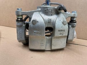 2022-2025 Hyundai Tucson Disc Brake Caliper Assembly - Front, Left (Driver) (Used OEM)