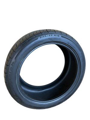 2017-2025 Genesis G80 BFGoodrich Advantage Control 245/45R19 98V All-Season Tire (Used OEM)