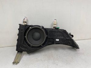 2018-2024 Lincoln Navigator Subwoofer Speaker Enclosed Assembly - Rear (Used OEM)