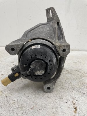2017-2024 Audi Q7 Transmission Mount - Front (Used OEM)