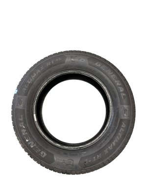 2007-2012 Mazda CX-7 235/65R17 General Altimax RT45 Tire (Used OEM)