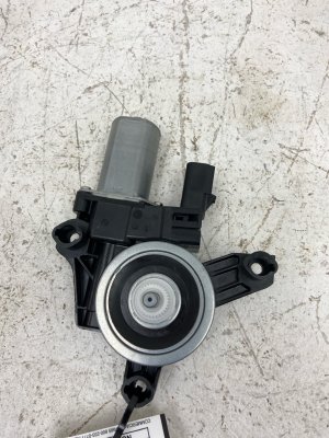 2019-2024 Ram 1500 Door Power Window Motor - Front, Left (Driver) (Used OEM)