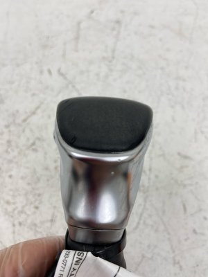 2020-2025 Kia Telluride Automatic Transmission Shift Selector Knob and Boot (Used OEM)