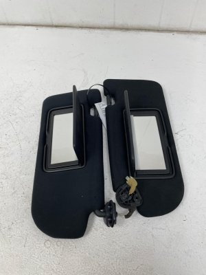 2017-2022 INFINITI Q60 Monaco Red Illuminated Sun Visor Set - Front, Right (Passenger) (Used OEM)