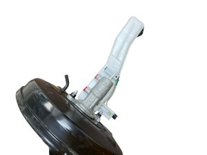 2022-2025 Kia Carnival Brake Master Cylinder with Reservoir (Used OEM)