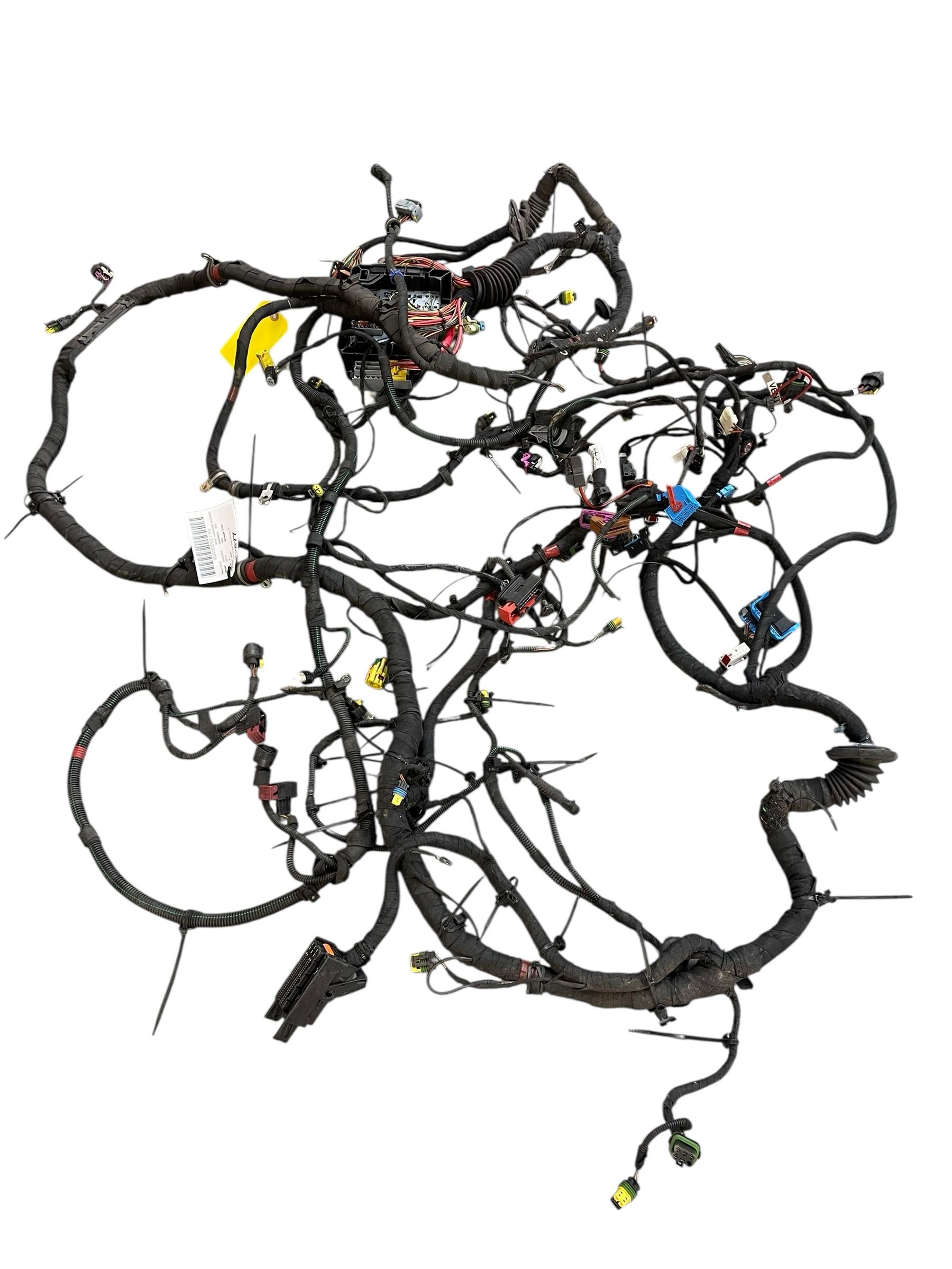 2008-2012 Maserati Quattroporte Engine Bay Room Wiring Harness with Fuse Box (Used OEM)