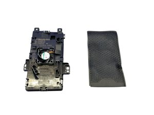 2017-2023 Mercedes-Benz E500 Black Wireless Phone Charging Module (Used OEM)