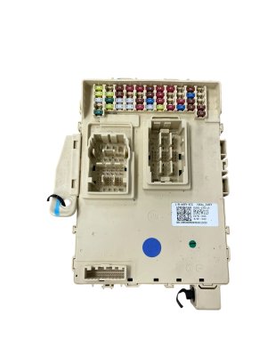 2022-2024 Hyundai Tucson Cabin Fuse Relay Junction Box (Used OEM)