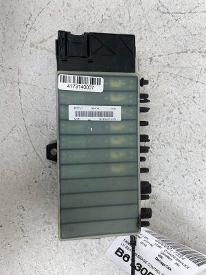2017-2020 Ford F-150 Seat Massage Control Module - Left (Driver) (Used OEM)