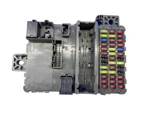 2018-2024 Honda Odyssey Cabin Chassis Fuse Box Control Module - Left (Driver) (Used OEM)