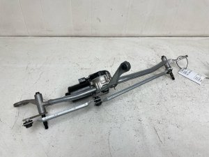 2017-2023 BMW 528i Windshield Wiper Linkage and Motor Assembly - Front (Used OEM)