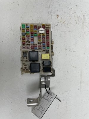 2022-2025 INFINITI QX60 Fuse Box Junction Block (Used OEM)
