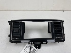 2020-2021 INFINITI QX80 Dash Display Bezel and Vent Trim Panel (Used OEM)
