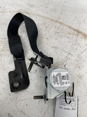 2018-2020 Ford F-150 Center Seat Belt Assembly - Rear, Left (Driver) (Used OEM)