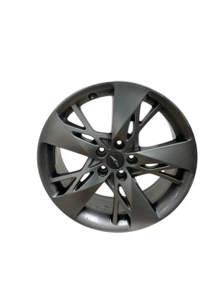 2022-2025 Genesis GV70 Silver 19x8 5-Lug Angled Spoke Silver Alloy Wheel (Used OEM)