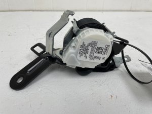 2018-2024 Lincoln Navigator Middle 3rd Row Seat Belt Assembly - Rear, Right (Passenger) (Used OEM)