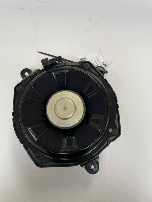 2020-2024 Mercedes-Benz GLA250 Subwoofer Bass Audio Speaker (Used OEM)