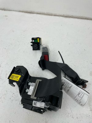 2021-2025 Hyundai Elantra Black Seat Belt Assembly - Rear (Used OEM)