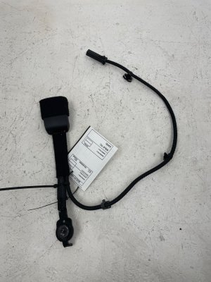 2022-2025 Genesis GV70 Black Seat Belt Buckle - Front (Used OEM)