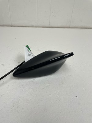 2024-2025 Hyundai Sonata Black Shark Fin Roof Radio Antenna Assembly (Used OEM)