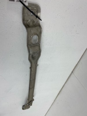 2018-2025 Lincoln Navigator Upper Intercooler Mounting Bracket (Used OEM)