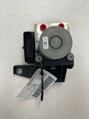 2025 Kia K4 ABS Pump and Control Module Assembly (Used OEM)