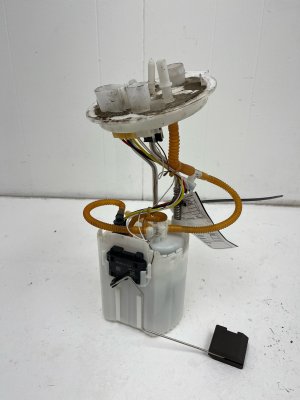 2017-2020 Jaguar F-Pace Tank Mounted Fuel Pump and Gas Sender Unit Assembly (Used OEM)