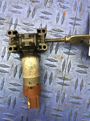 2015-2019 BMW X6 Seat Bottom Tilt Motor - Left (Driver) (Used OEM)