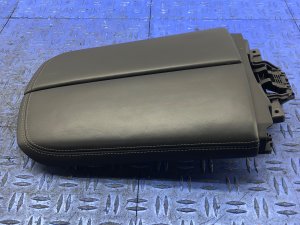 2016-2022 BMW M760i xDrive Black Center Console Armrest Storage Compartment Lid (Used OEM)